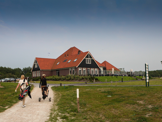 Golfclub Dirkshorn over behoud nieuwe leden
