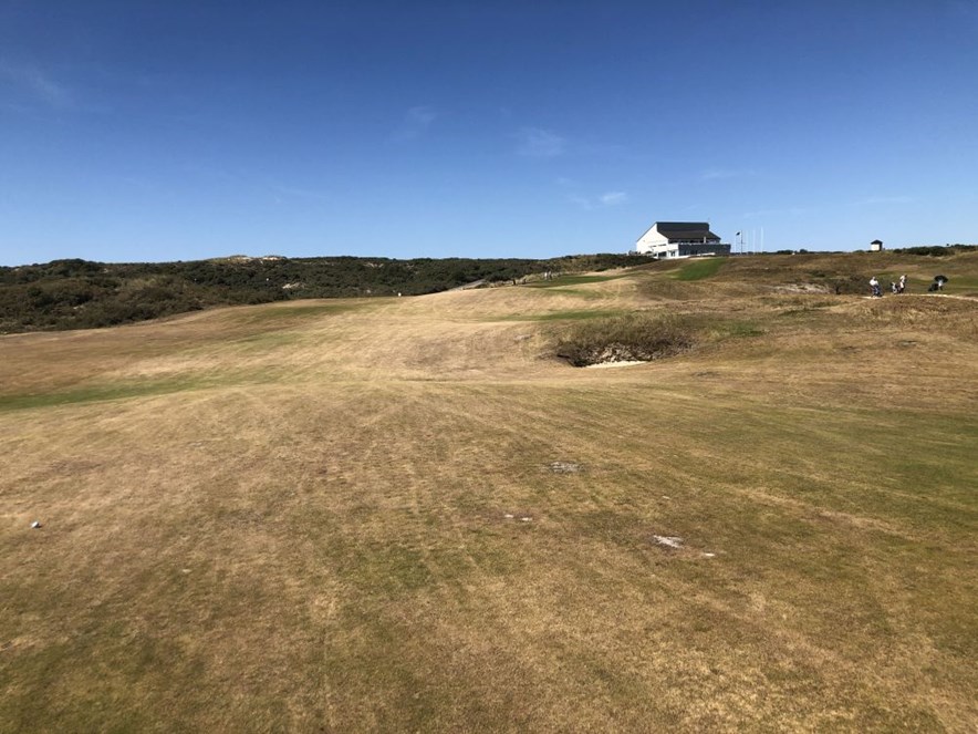 Droogte op golfbaan van Noordwijkse