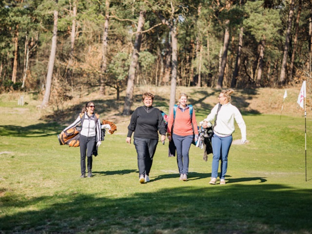 Golf vrouwen First Dates