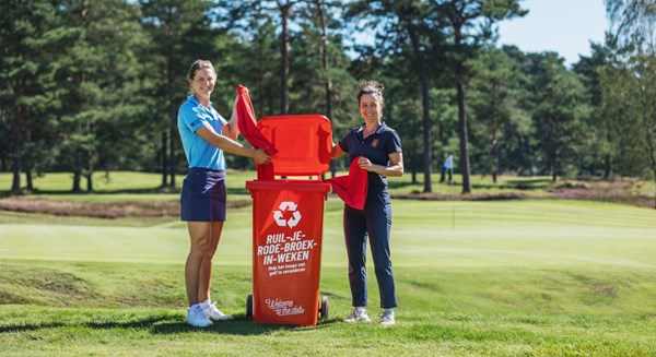 Anne van Dam en Dewi-Claire Schreefel