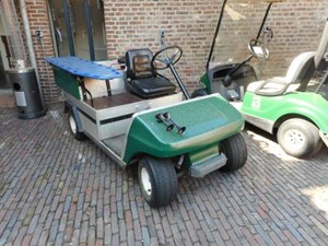 search & rescue vehicle op Golfbaan Hoenshuis